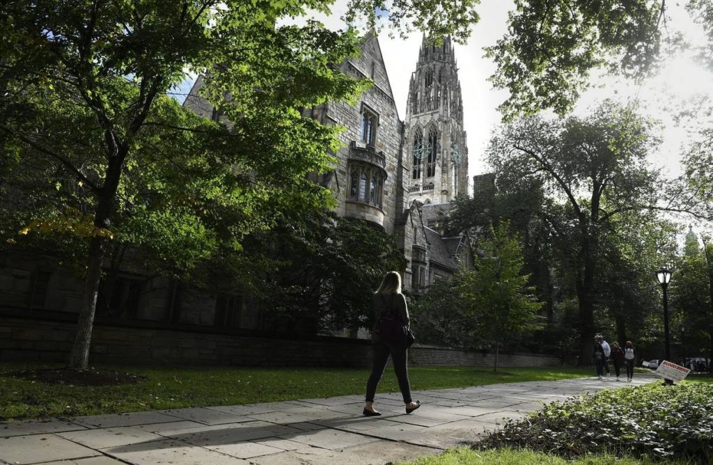Top Colleges Are Enrolling More Students From Low-Income Homes 