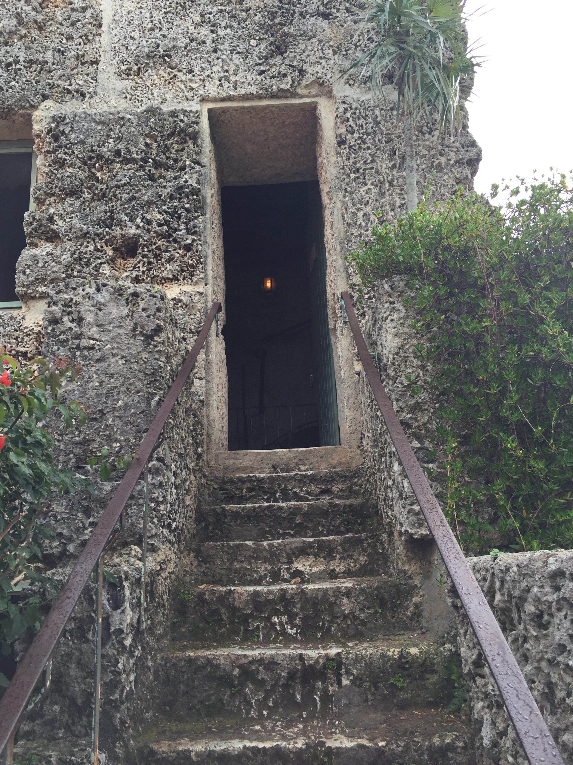 Secrets of Coral Castle, With Carolyn And Monty - Telekinesis And Anti-Gravity