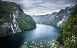 Our Arctic Vacation Itineraries (2026)